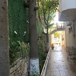 Nanaj *