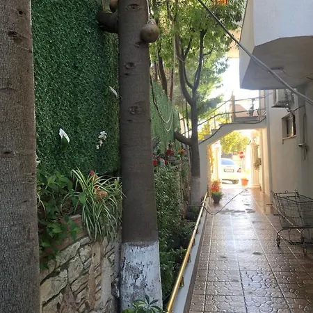 Nanaj *
